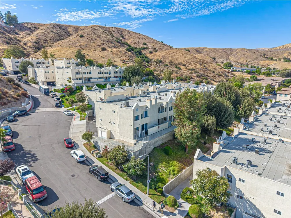18209 Sierra Highway #56 Canyon Country, CA 91351