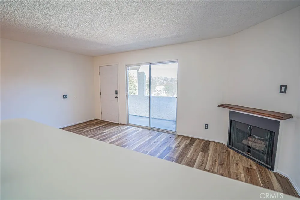 18209 Sierra Highway #56 Canyon Country, CA 91351