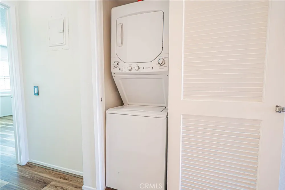18209 Sierra Highway #56 Canyon Country, CA 91351