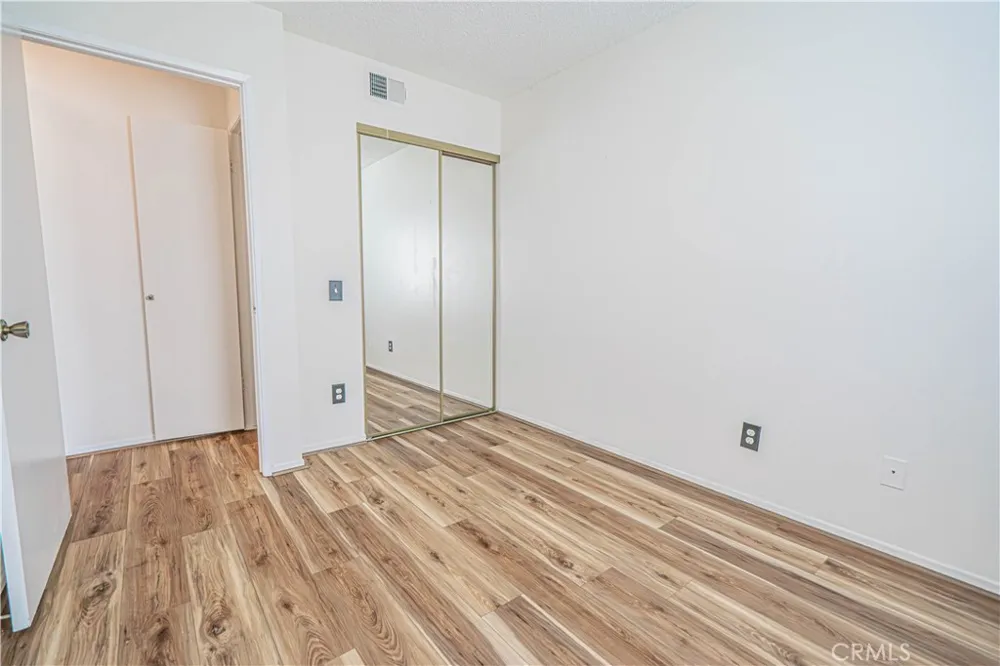 18209 Sierra Highway #56 Canyon Country, CA 91351