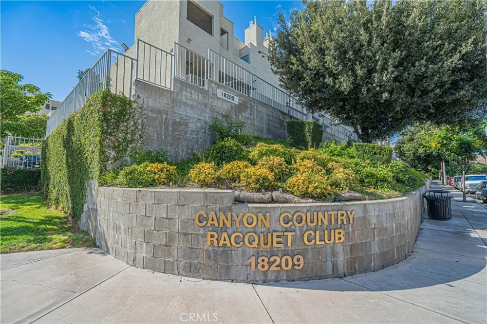 18209 Sierra Highway #56 Canyon Country, CA 91351