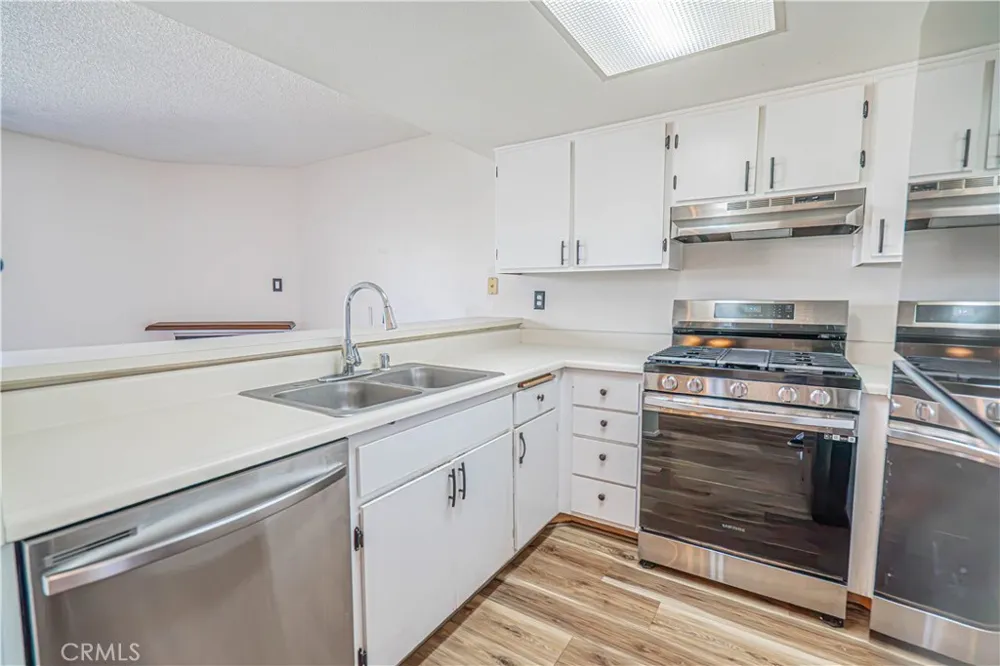 18209 Sierra Highway #56 Canyon Country, CA 91351