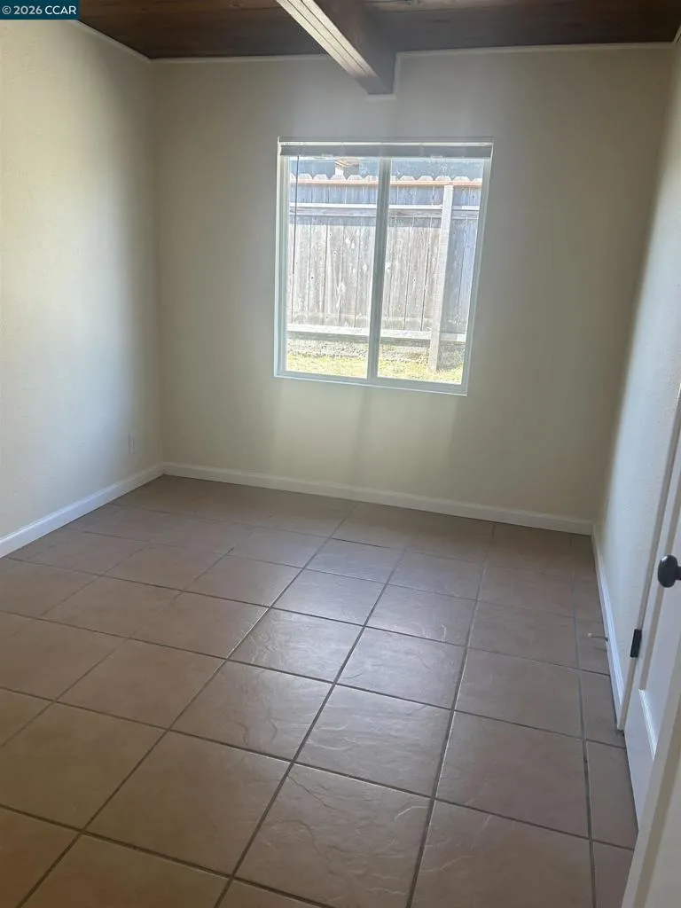 1075 Rachel Rd San Pablo, CA 94806