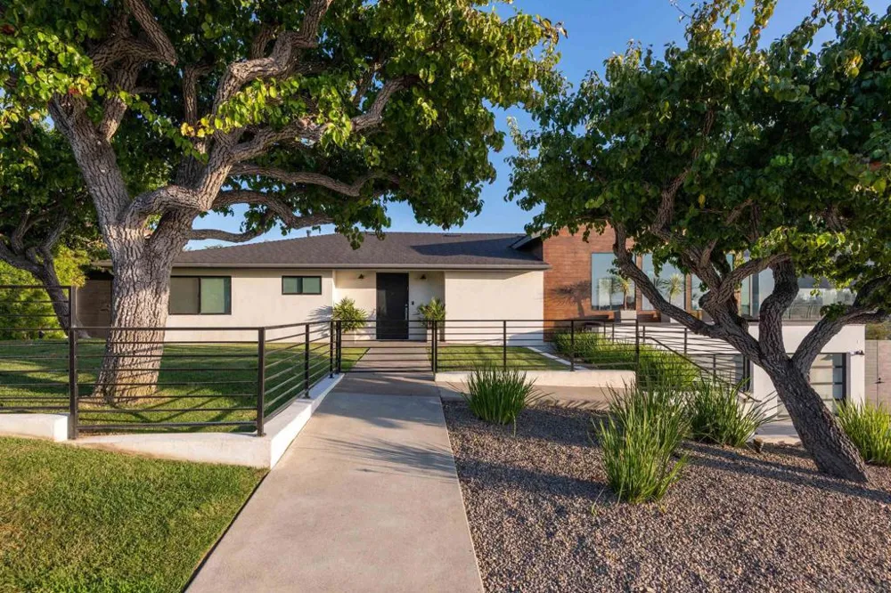 2641 Costebelle La Jolla, CA 92037