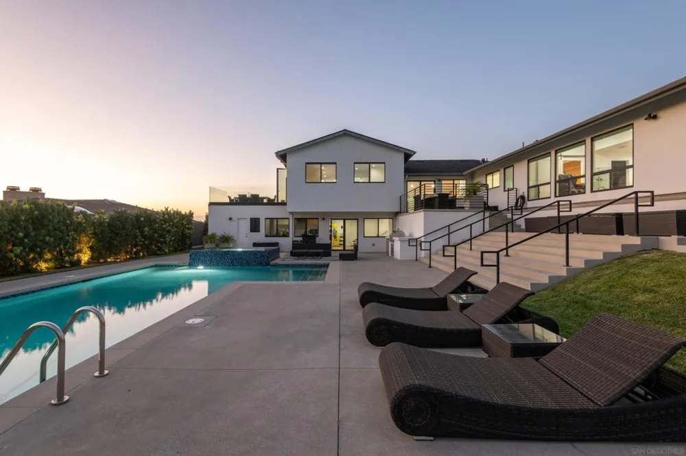 2641 Costebelle La Jolla, CA 92037