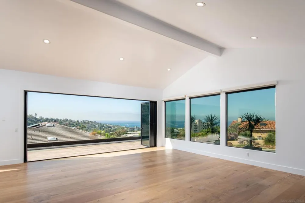 2641 Costebelle La Jolla, CA 92037