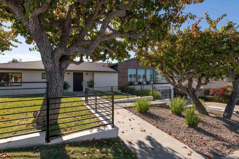 2641 Costebelle La Jolla, CA 92037