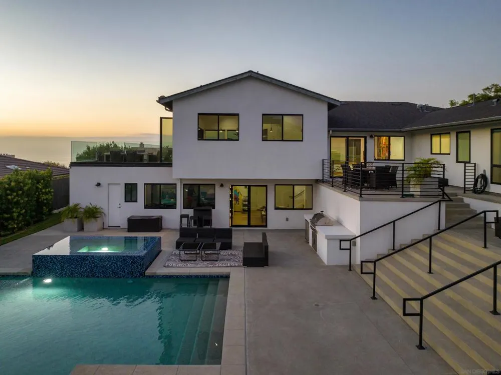2641 Costebelle La Jolla, CA 92037