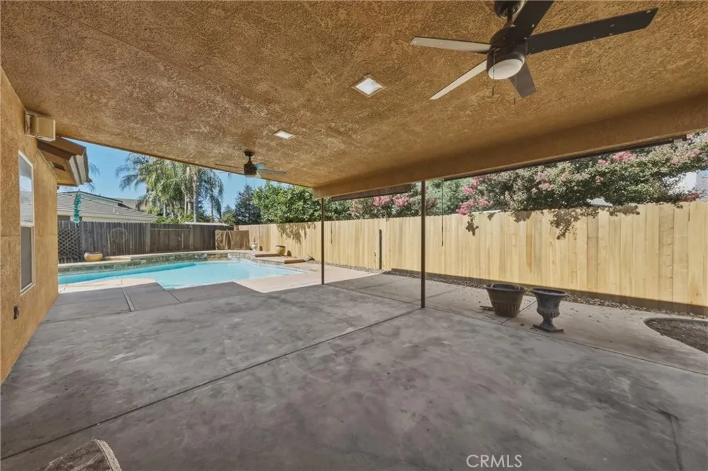 5009 Shaman Court Bakersfield, CA 93312