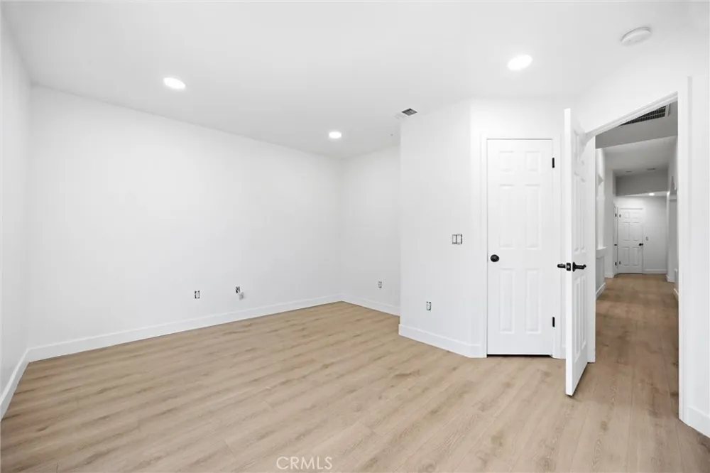 5009 Shaman Court Bakersfield, CA 93312