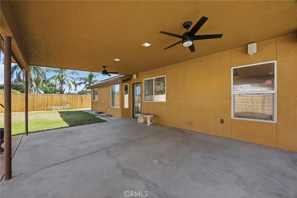5009 Shaman Court Bakersfield, CA 93312