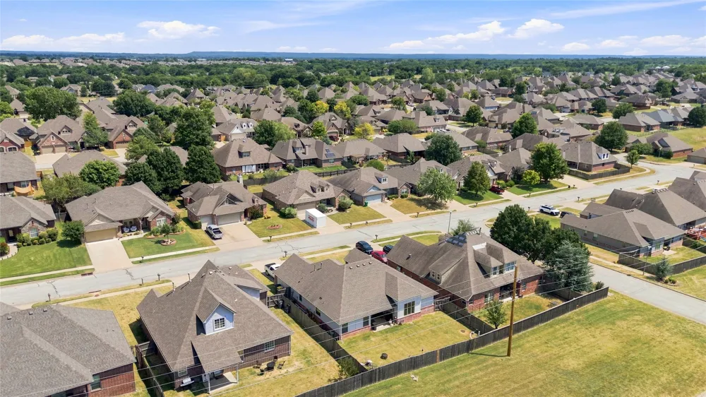 14350 S Toledo Avenue Bixby, OK 74008
