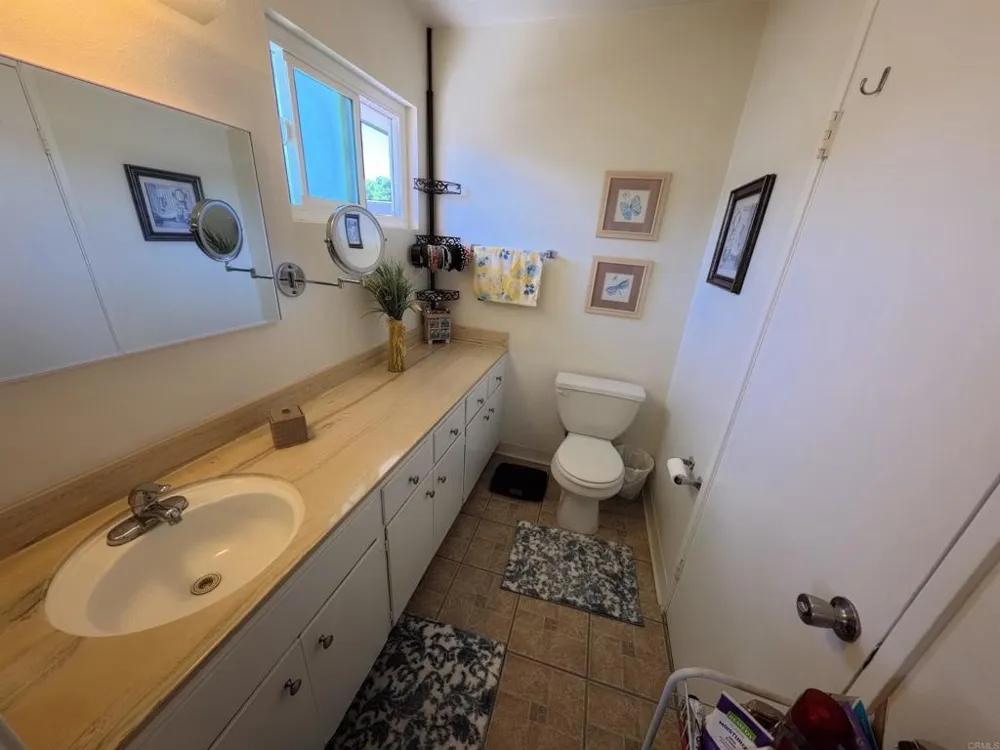 149 4th Avenue #15 Chula Vista, CA 91910