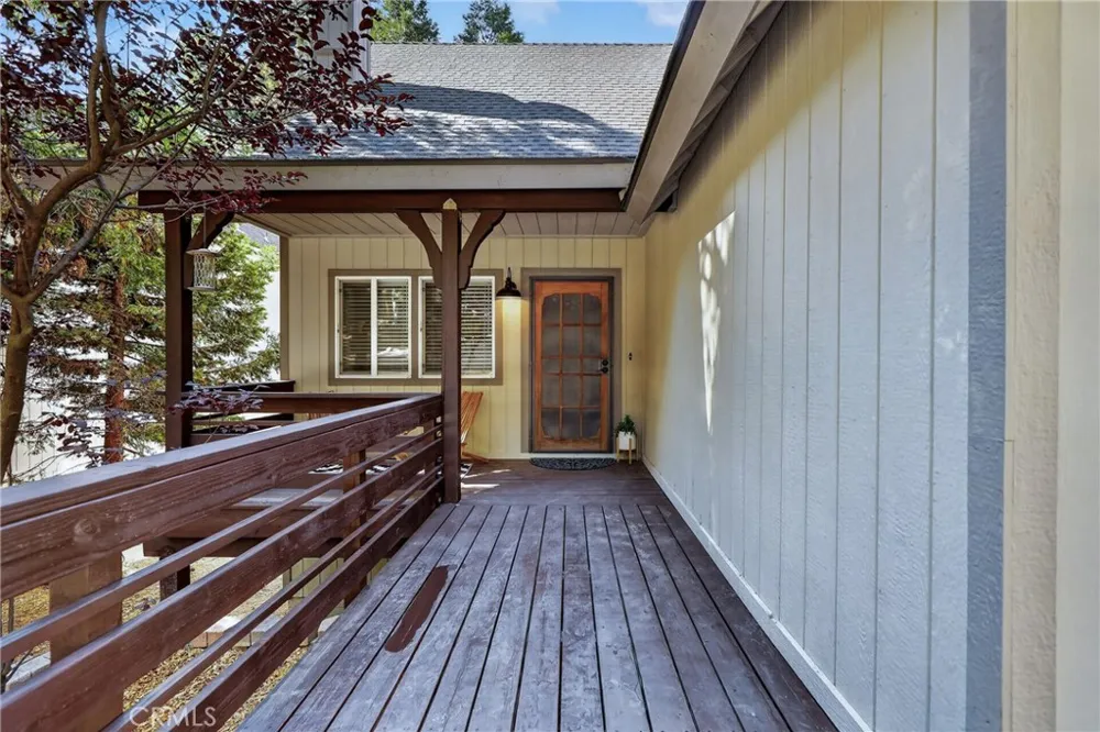 27441 Meadow Lake Arrowhead, CA 92326