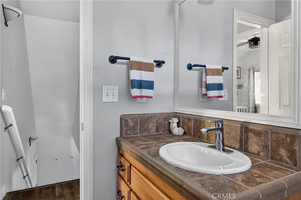 27441 Meadow Lake Arrowhead, CA 92326