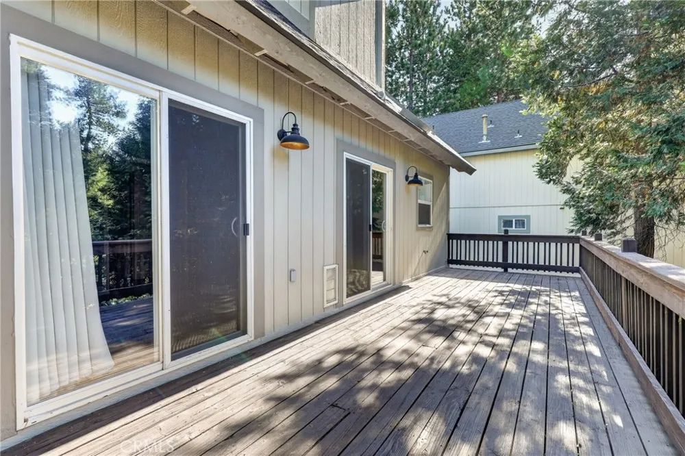 27441 Meadow Lake Arrowhead, CA 92326