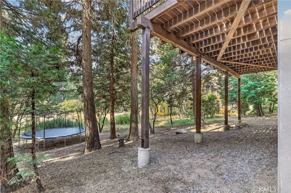 27441 Meadow Lake Arrowhead, CA 92326