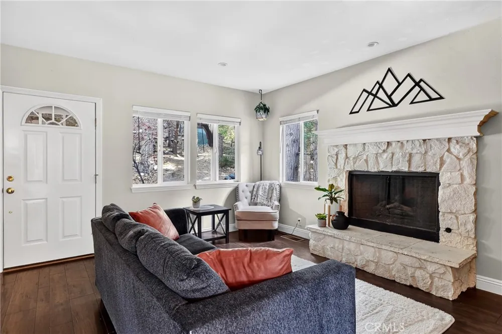 27441 Meadow Lake Arrowhead, CA 92326