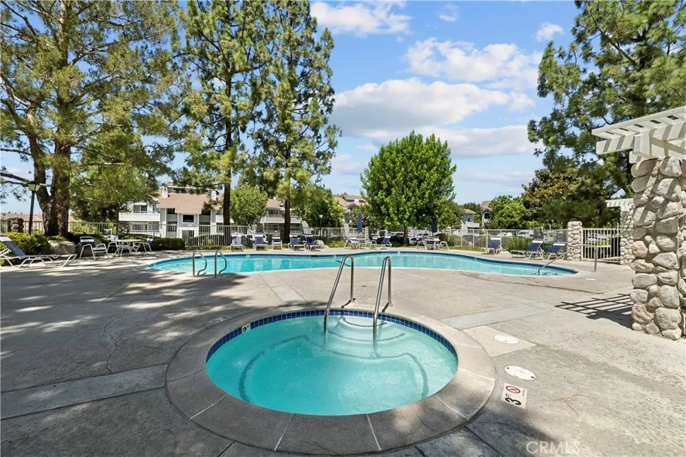 26806 Claudette Street #323 Canyon Country, CA 91351