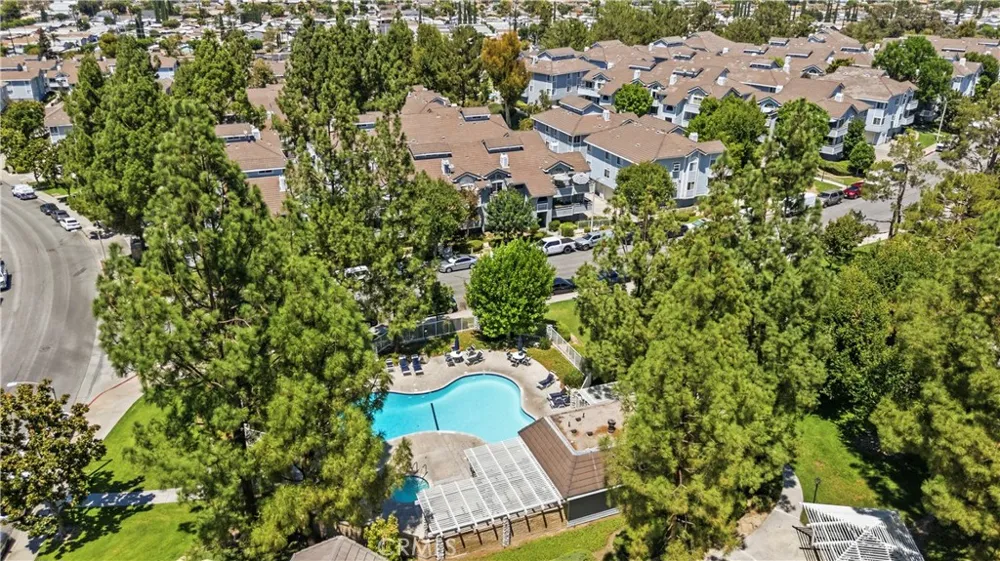 26806 Claudette Street #323 Canyon Country, CA 91351