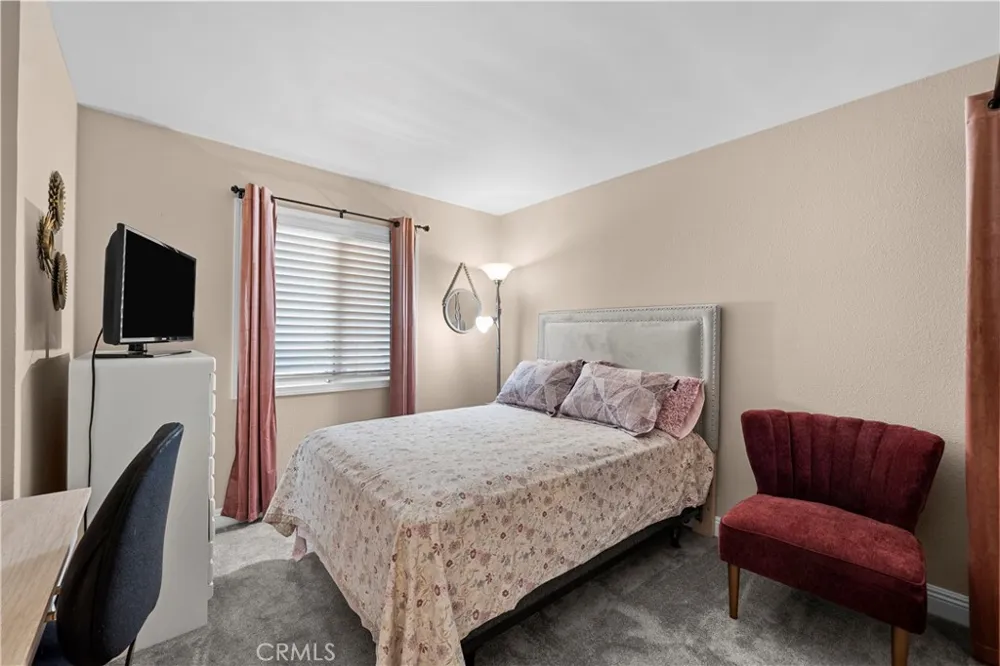 26806 Claudette Street #323 Canyon Country, CA 91351