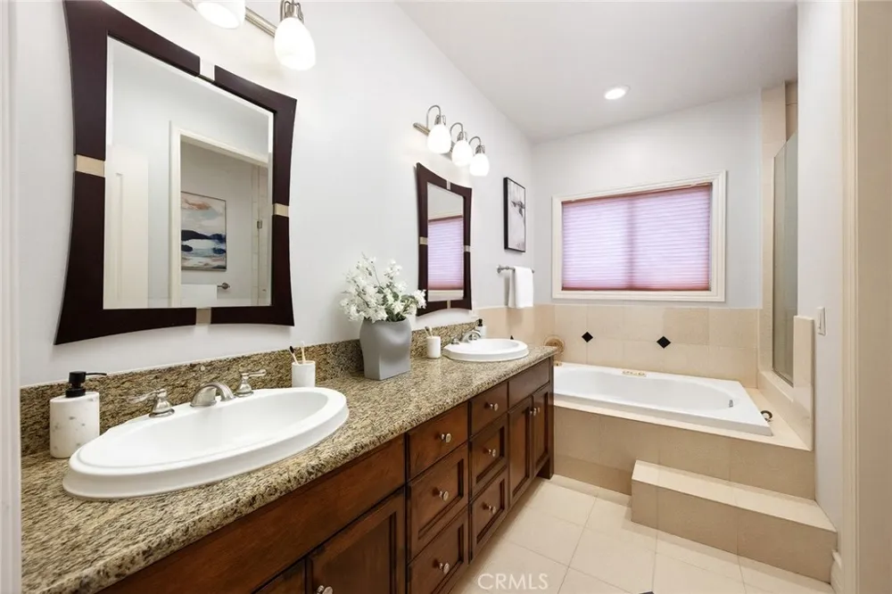 8228 Elm Avenue San Gabriel, CA 91775