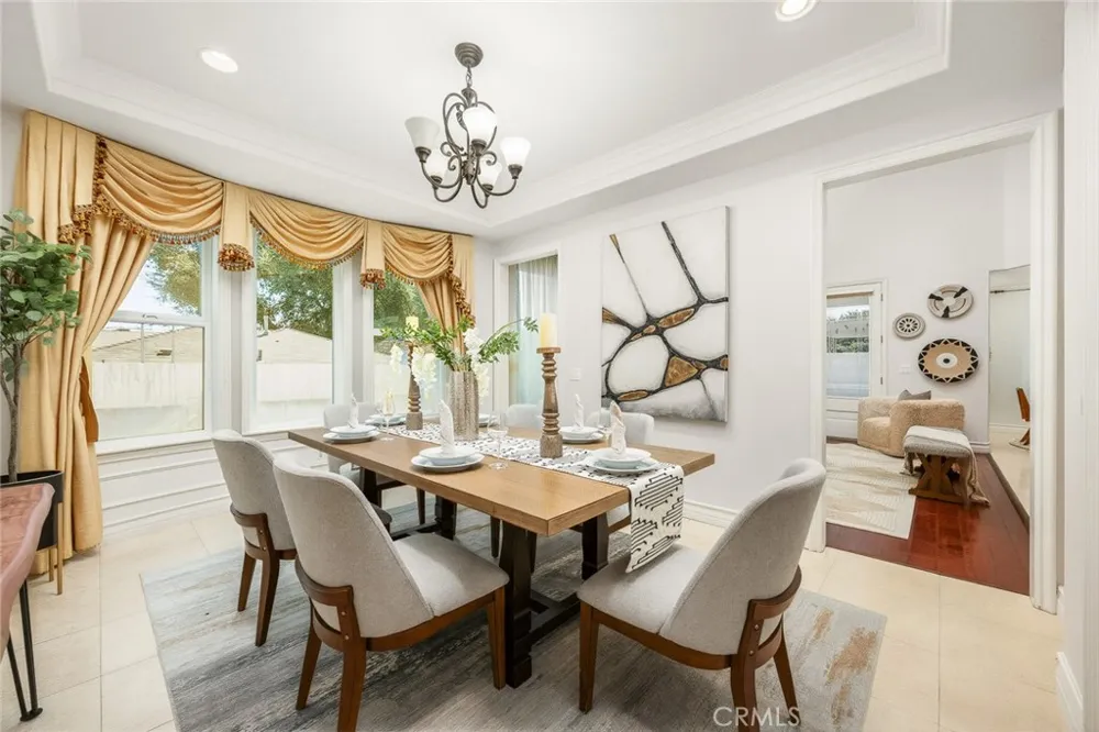 8228 Elm Avenue San Gabriel, CA 91775