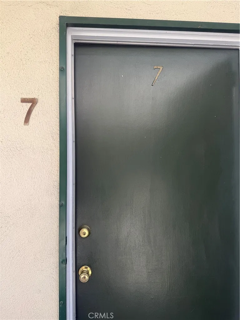 1805 Rimpau Los Angeles, CA 90019