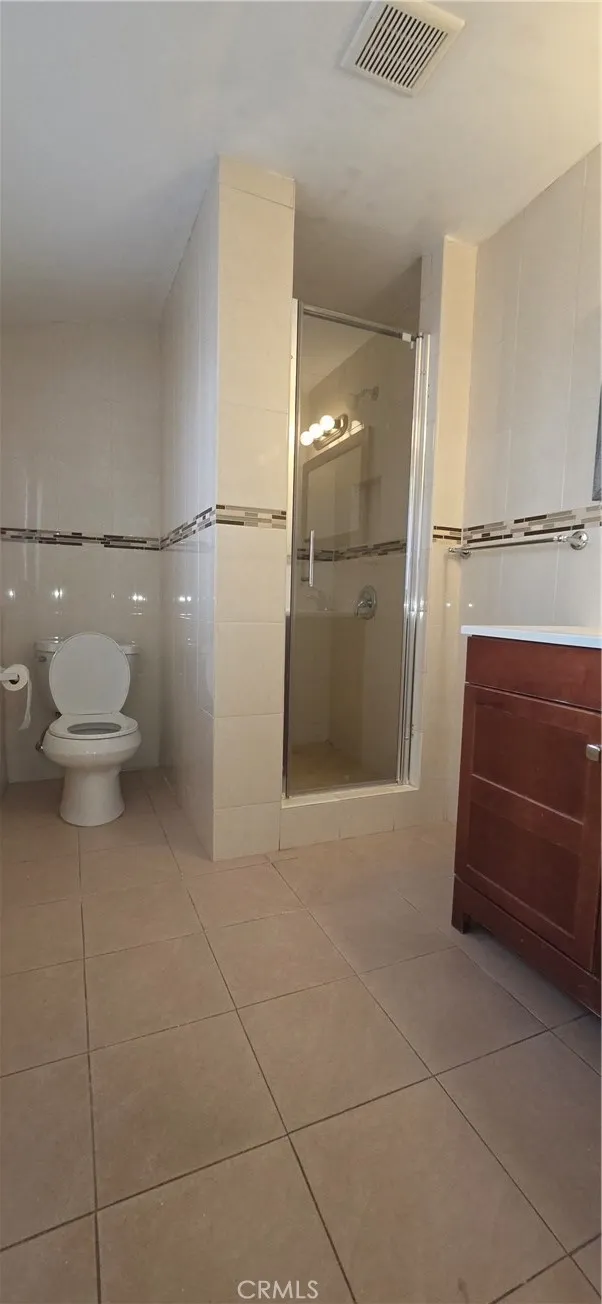 12808 Waco Baldwin Park, CA 91706