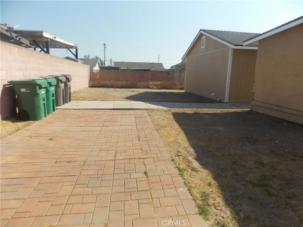 12808 Waco Baldwin Park, CA 91706