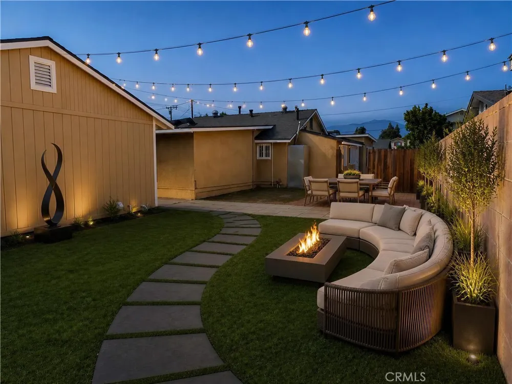 12808 Waco Baldwin Park, CA 91706
