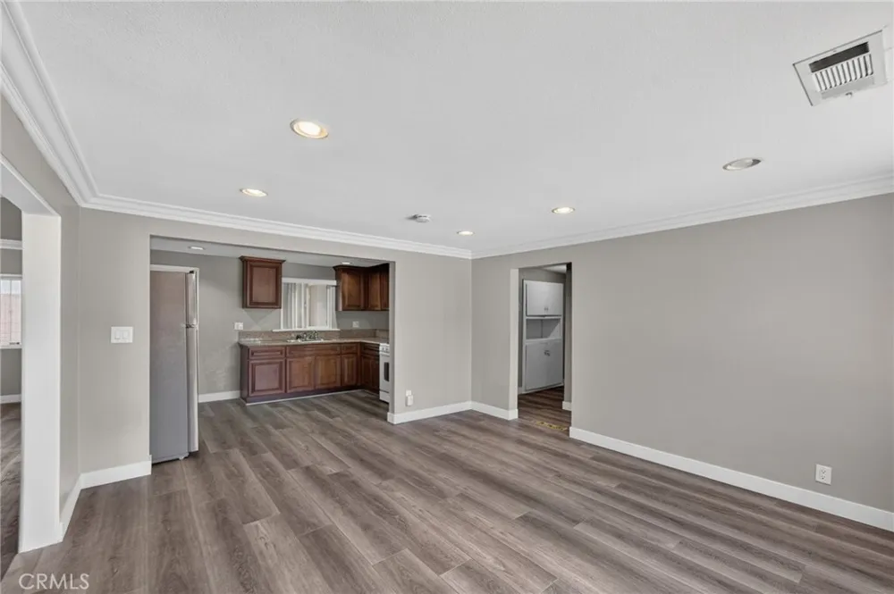 12808 Waco Baldwin Park, CA 91706