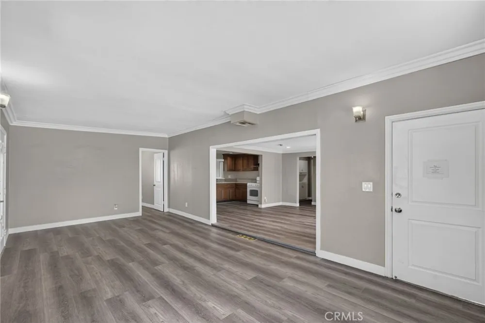 12808 Waco Baldwin Park, CA 91706