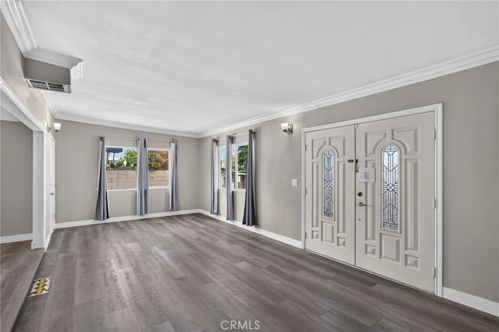 12808 Waco Baldwin Park, CA 91706