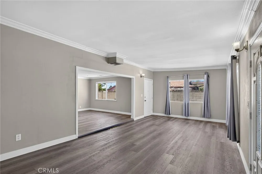 12808 Waco Baldwin Park, CA 91706