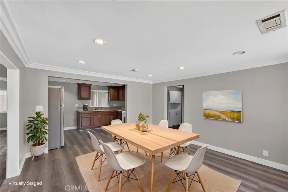 12808 Waco Baldwin Park, CA 91706