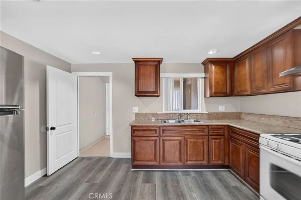 12808 Waco Baldwin Park, CA 91706