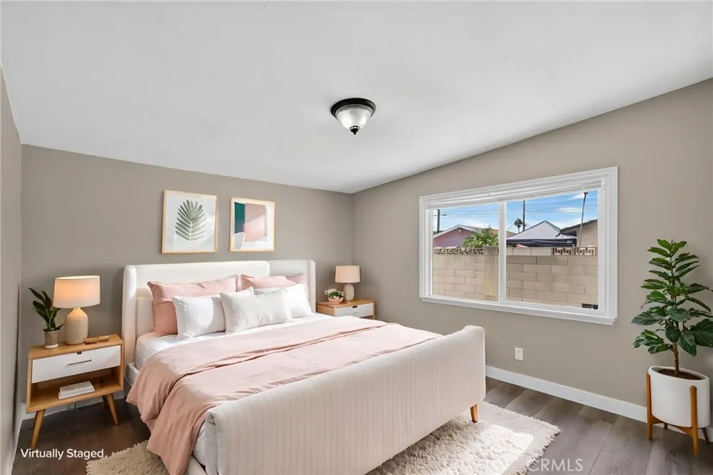 12808 Waco Baldwin Park, CA 91706