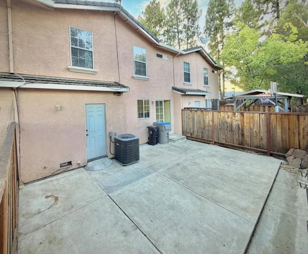 55 Estrada Court San Jose, CA 95127