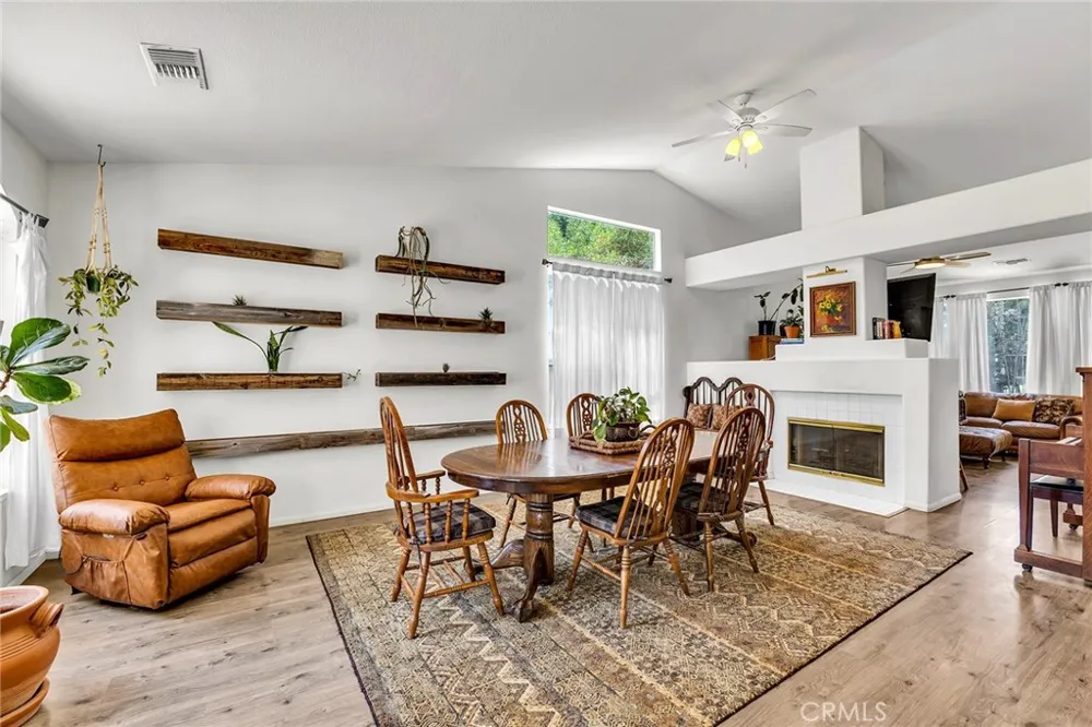 903 Sarazen Street Hemet, CA 92543