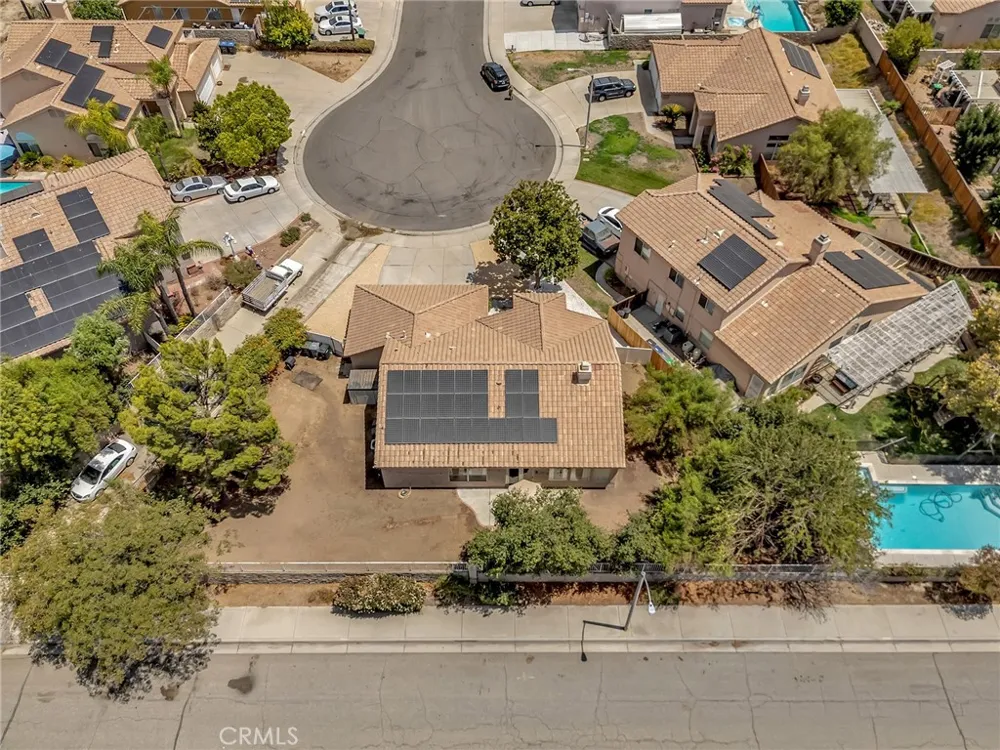 903 Sarazen Street Hemet, CA 92543