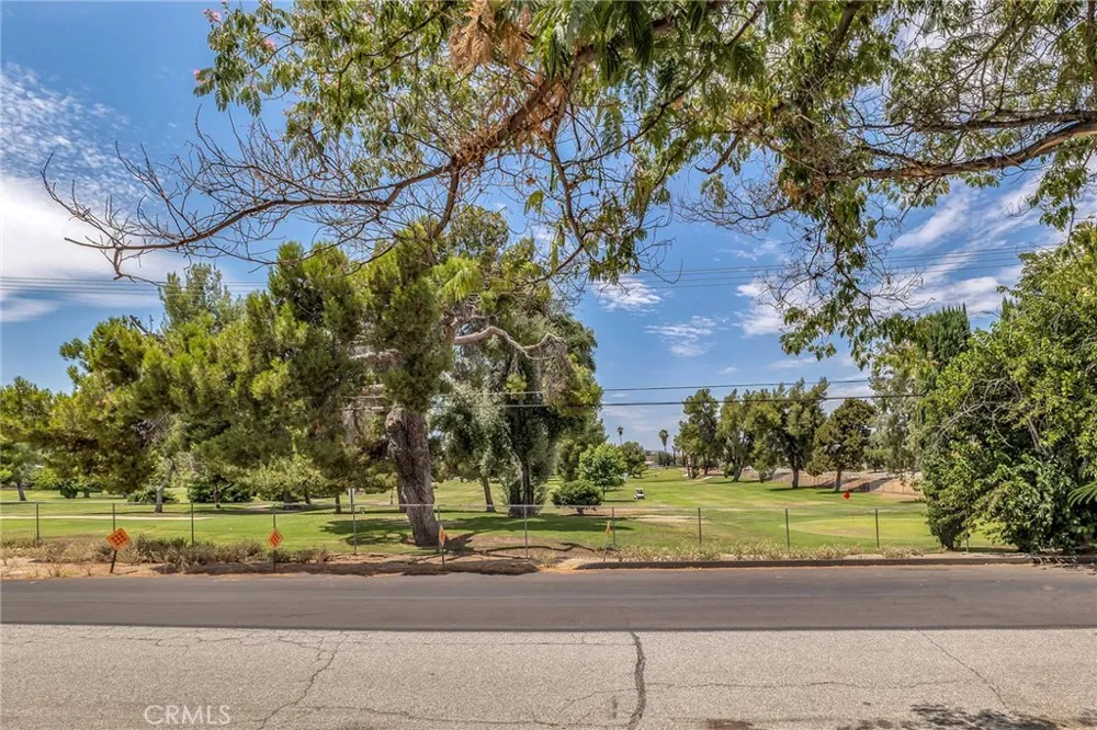 903 Sarazen Street Hemet, CA 92543