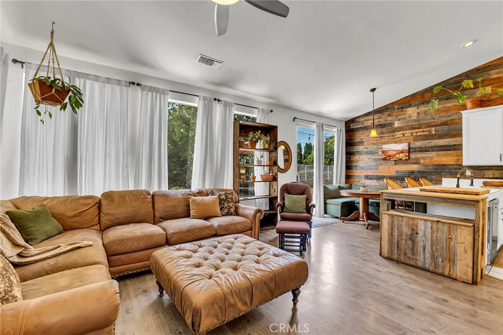 903 Sarazen Street Hemet, CA 92543