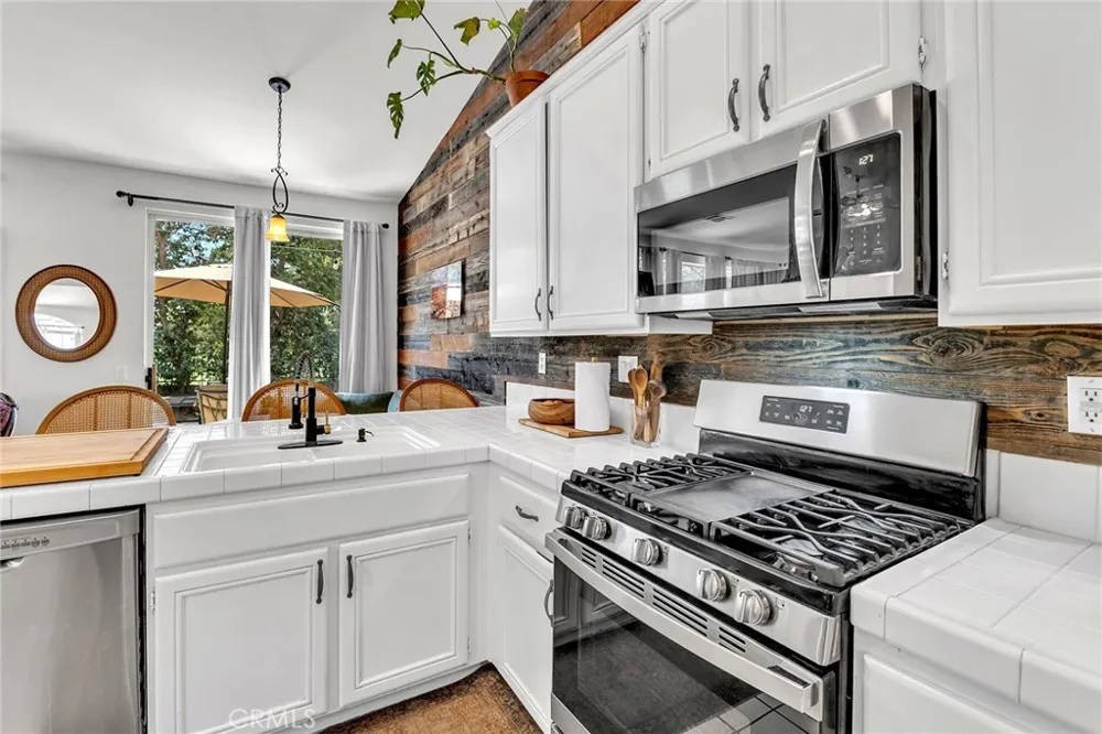 903 Sarazen Street Hemet, CA 92543