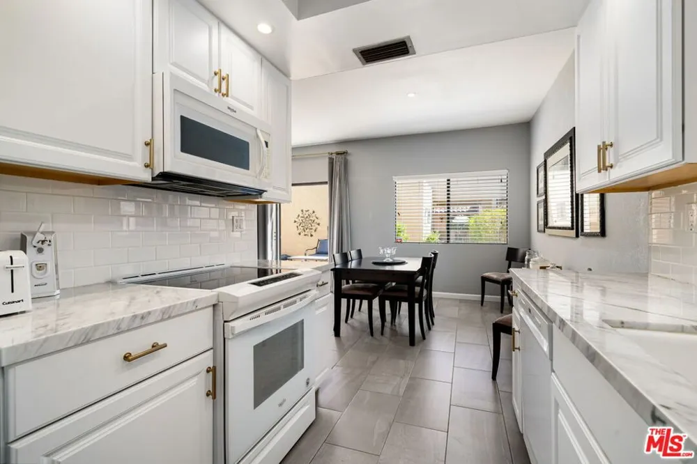 73729 Desert Vista Court Palm Desert, CA 92260