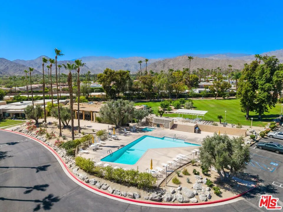 73729 Desert Vista Court Palm Desert, CA 92260