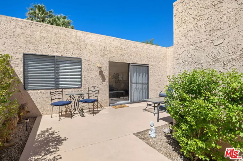 73729 Desert Vista Court Palm Desert, CA 92260