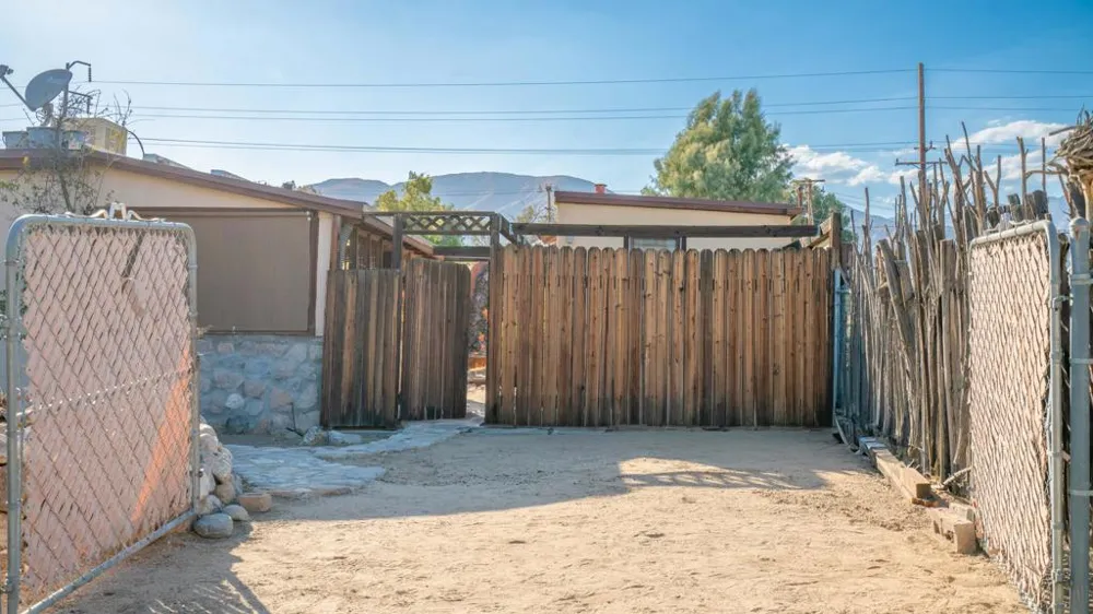 49769 29 Palms Highway Morongo Valley, CA 92256