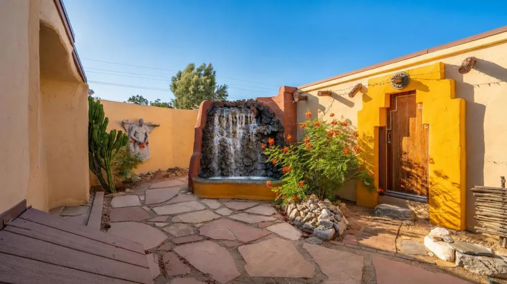 49769 29 Palms Highway Morongo Valley, CA 92256