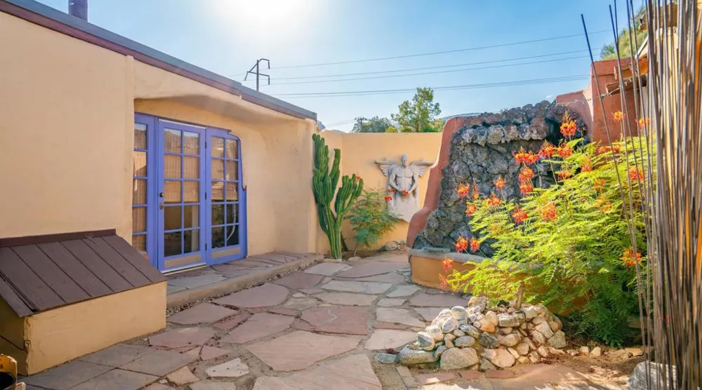 49769 29 Palms Highway Morongo Valley, CA 92256